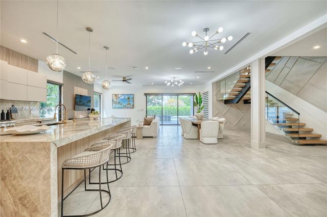 2613 Center Avenue, Fort Lauderdale, FL 33308