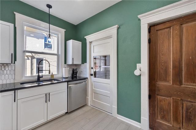 3527 Forest Avenue, Kansas City, MO 64109