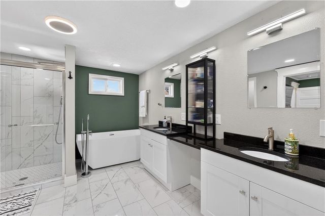 3527 Forest Avenue, Kansas City, MO 64109