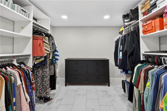 3527 Forest Avenue, Kansas City, MO 64109