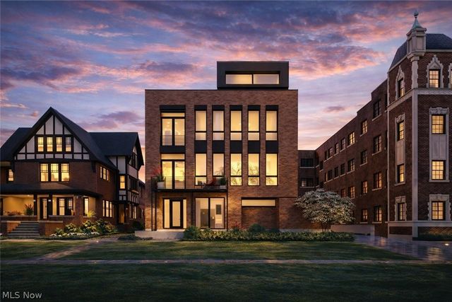 9817 Lake 5, Cleveland, OH 44102
