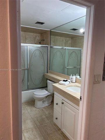 700 Biltmore Way 215, Coral Gables, FL 33134