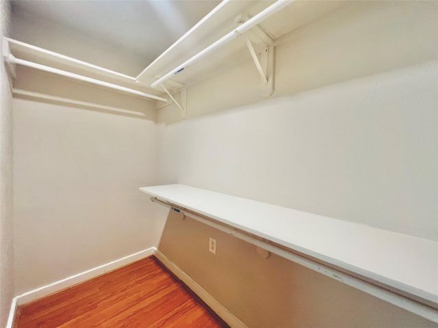 936 Bennington Street, Houston, TX 77022