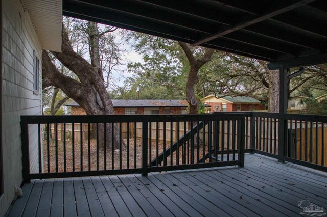 1006 Lake Terrace Ave, Pensacola, FL 32505