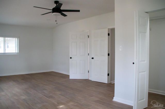 1006 Lake Terrace Ave, Pensacola, FL 32505