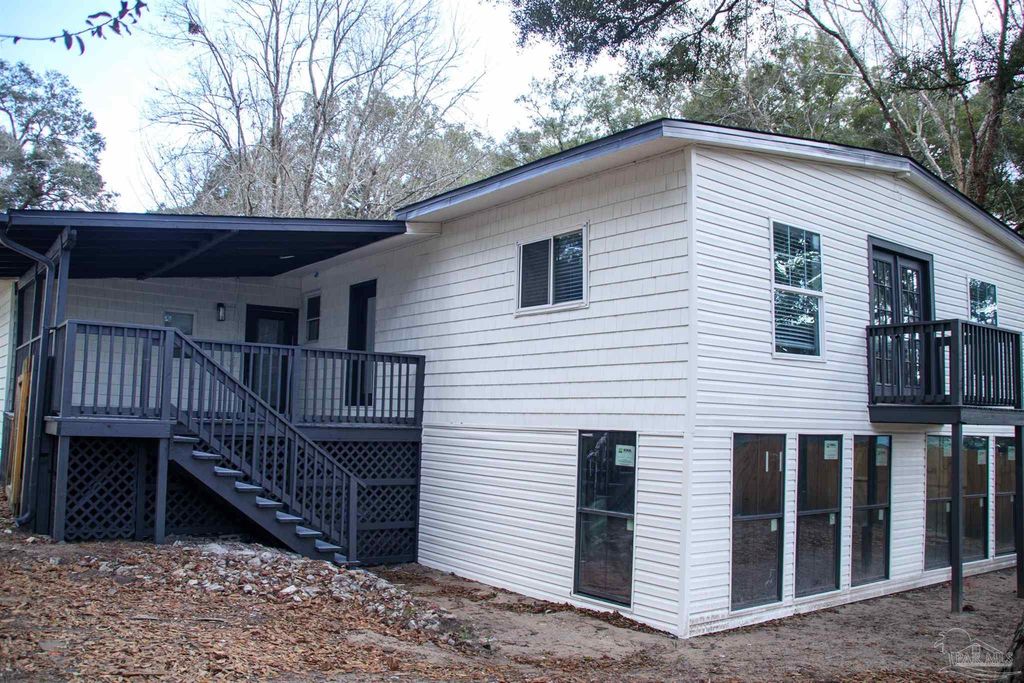 1006 Lake Terrace Ave, Pensacola, FL 32505