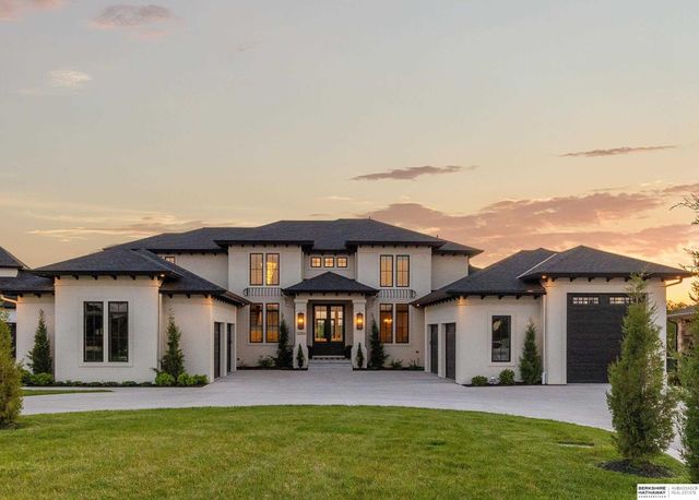 12504 N 177 Circle, Bennington, NE 68007