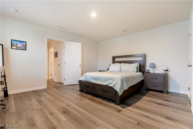 1427 Wood Fern Drive, Akron, OH 44312