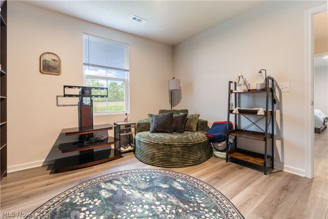 1427 Wood Fern Drive, Akron, OH 44312