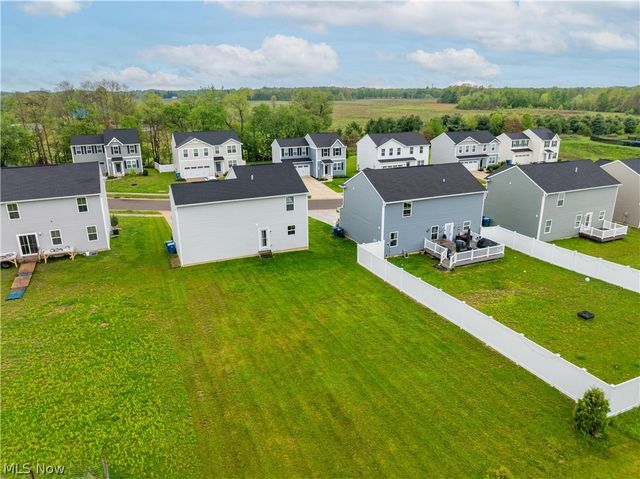 1427 Wood Fern Drive, Akron, OH 44312