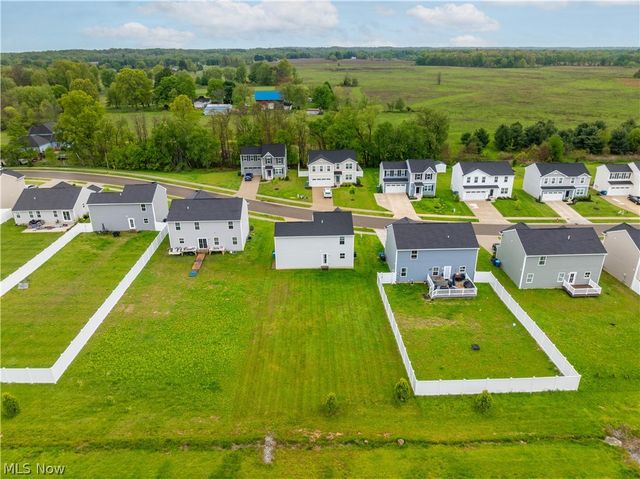 1427 Wood Fern Drive, Akron, OH 44312