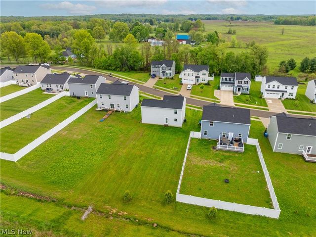 1427 Wood Fern Drive, Akron, OH 44312