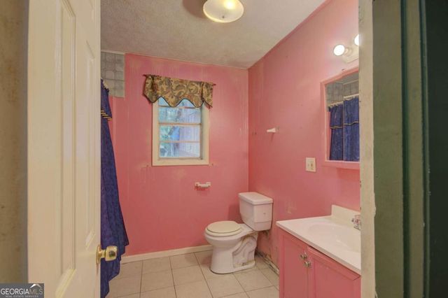 92 No Where Road, Blairsville, GA 30512