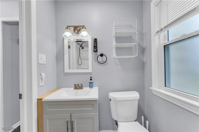 19205 Pasnow Avenue, Euclid, OH 44119