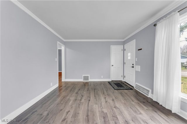 19205 Pasnow Avenue, Euclid, OH 44119