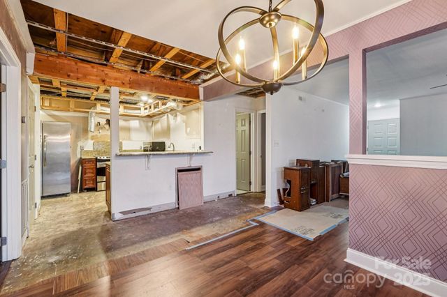 7920 Greenside Court, Charlotte, NC 28277