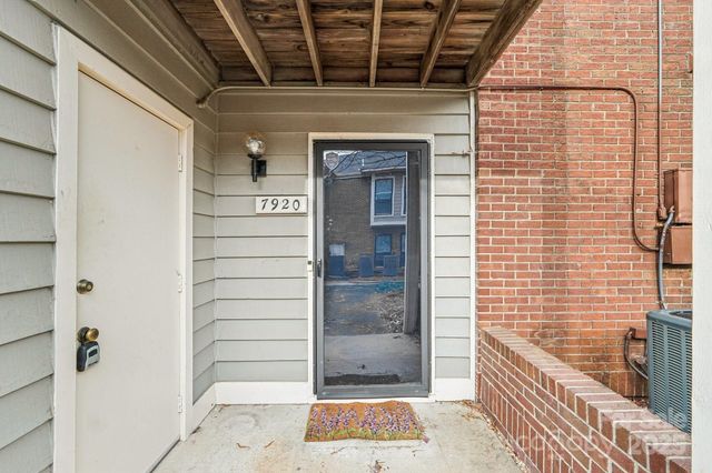 7920 Greenside Court, Charlotte, NC 28277