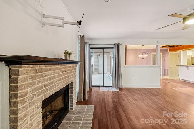 7920 Greenside Court, Charlotte, NC 28277