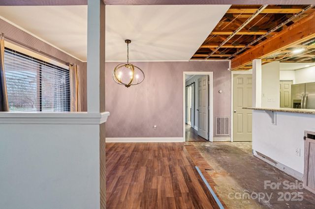 7920 Greenside Court, Charlotte, NC 28277