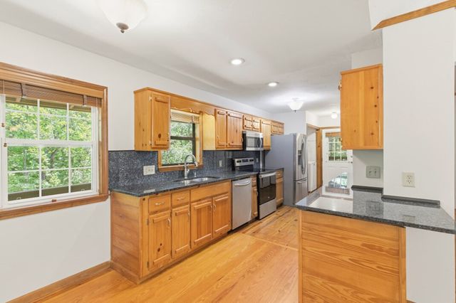 40 Caledonia Drive, Blairsville, GA 30512
