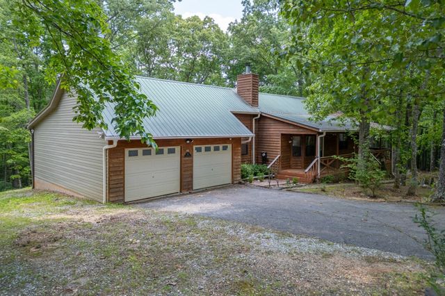 40 Caledonia Drive, Blairsville, GA 30512