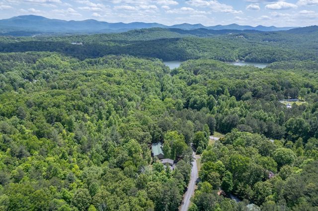 40 Caledonia Drive, Blairsville, GA 30512