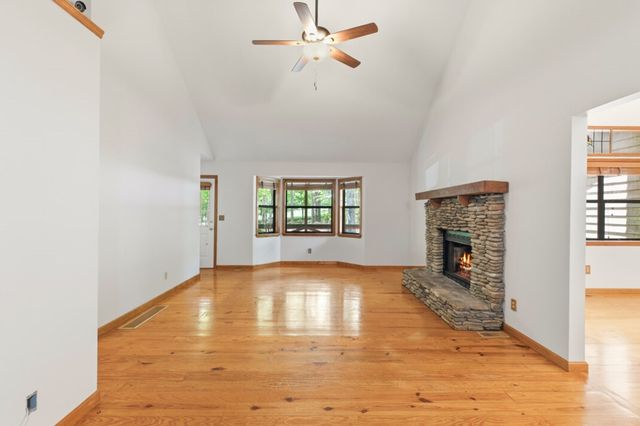 40 Caledonia Drive, Blairsville, GA 30512