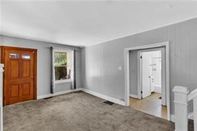 1505 Raymond Ave, Latrobe, PA 15650