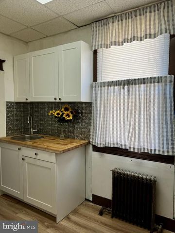 3005 BATAVIA AVE, Baltimore, MD 21214