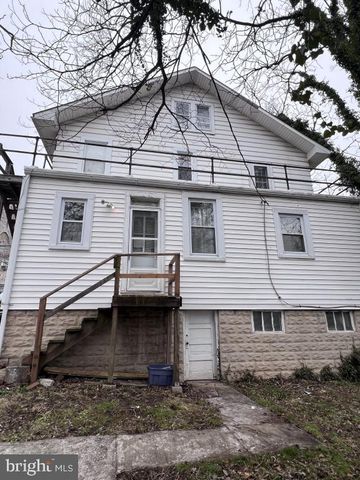 3005 BATAVIA AVE, Baltimore, MD 21214