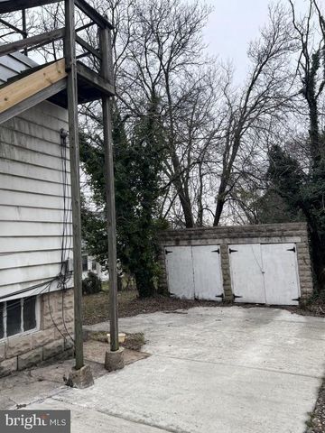 3005 BATAVIA AVE, Baltimore, MD 21214