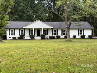 5406 Christopher Road, Iron Station, NC 28080
