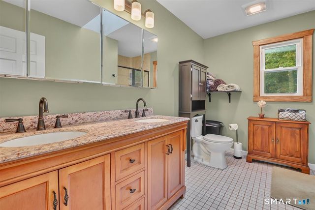 122 Antrim Road, Coventry, CT 06238