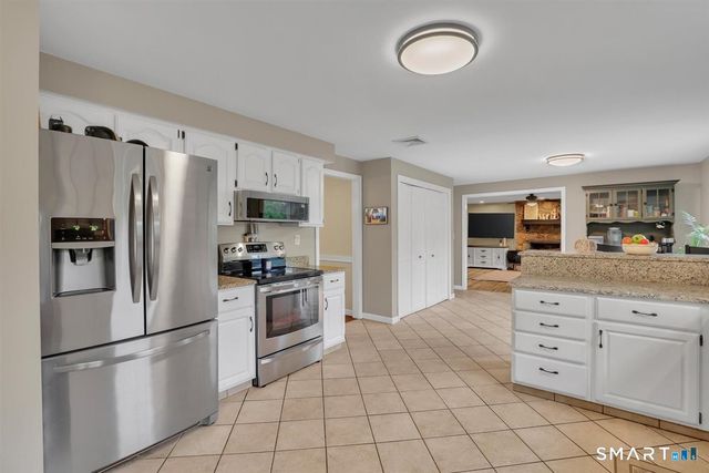 122 Antrim Road, Coventry, CT 06238