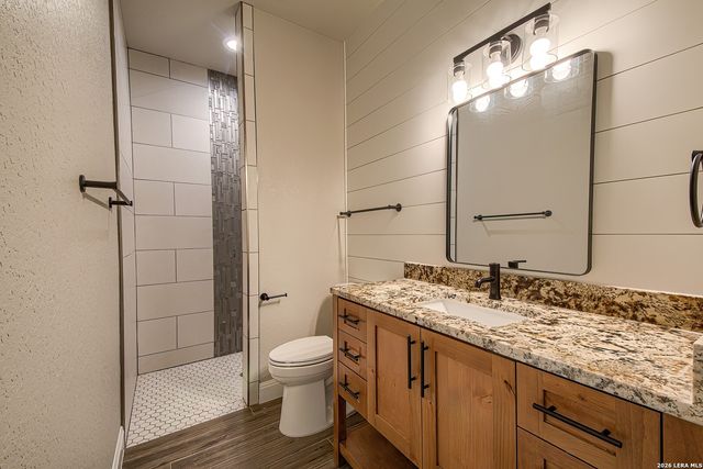 116 Hondo Ridge Dr, La Vernia, TX 78121