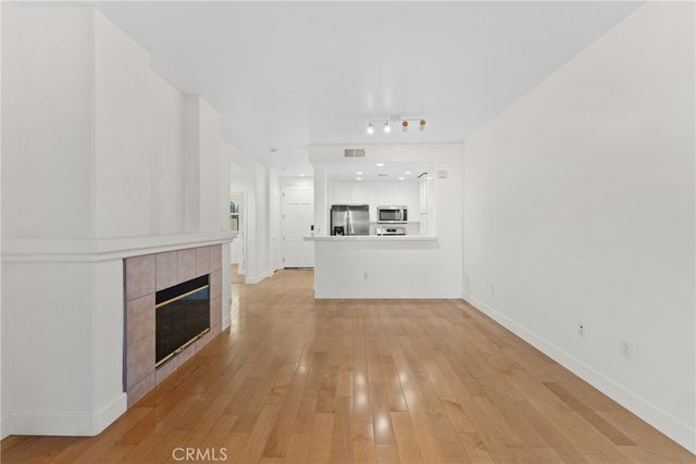 12963 Runway Road 418, Playa Vista, CA 90094