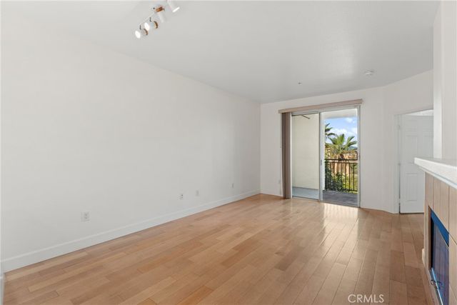 12963 Runway Road 418, Playa Vista, CA 90094