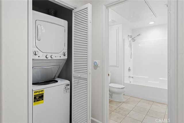 12963 Runway Road 418, Playa Vista, CA 90094