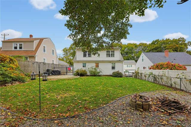 5 Edwards Road, Johnston, RI 02919