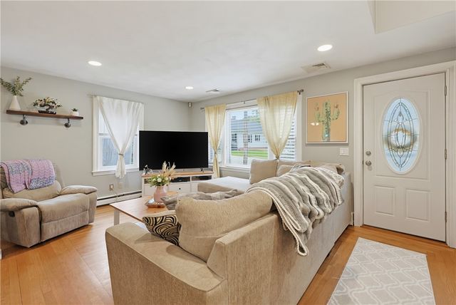 5 Edwards Road, Johnston, RI 02919