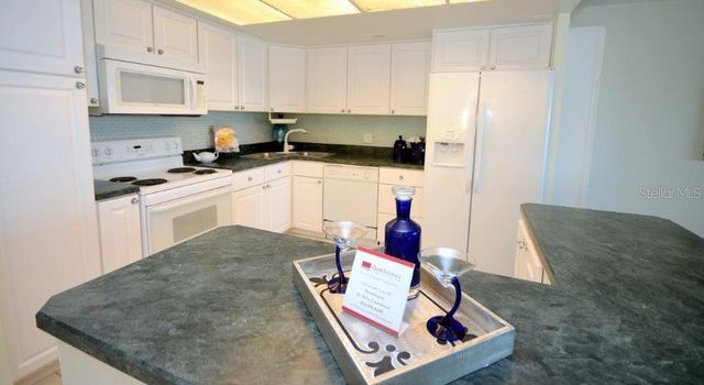 800 S GULFVIEW BOULEVARD 303, Clearwater Beach, FL 33767