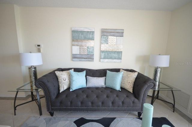 800 S GULFVIEW BOULEVARD 303, Clearwater Beach, FL 33767