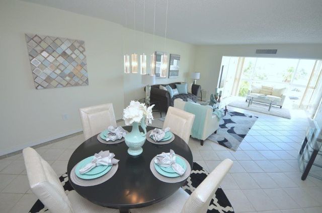 800 S GULFVIEW BOULEVARD 303, Clearwater Beach, FL 33767