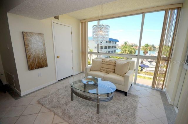 800 S GULFVIEW BOULEVARD 303, Clearwater Beach, FL 33767
