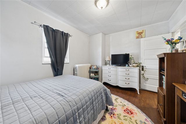 608 W Smithfield Street, Mt Pleasant Boro, PA 15666