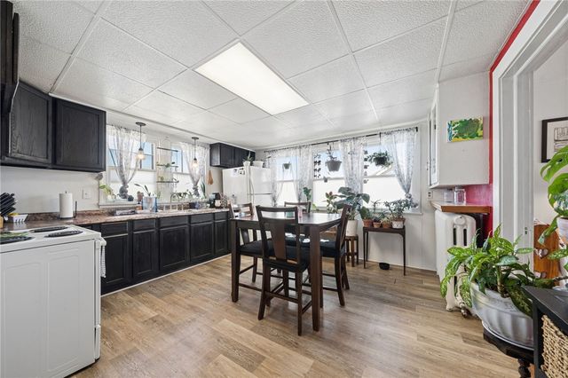 608 W Smithfield Street, Mt Pleasant Boro, PA 15666