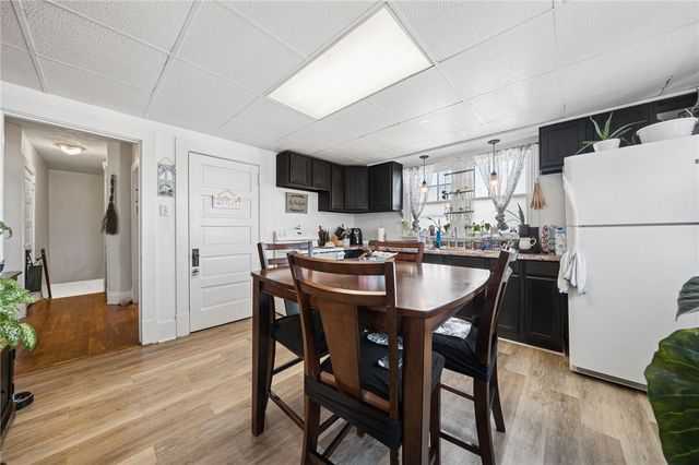 608 W Smithfield Street, Mt Pleasant Boro, PA 15666