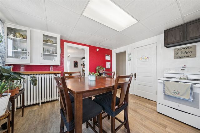 608 W Smithfield Street, Mt Pleasant Boro, PA 15666