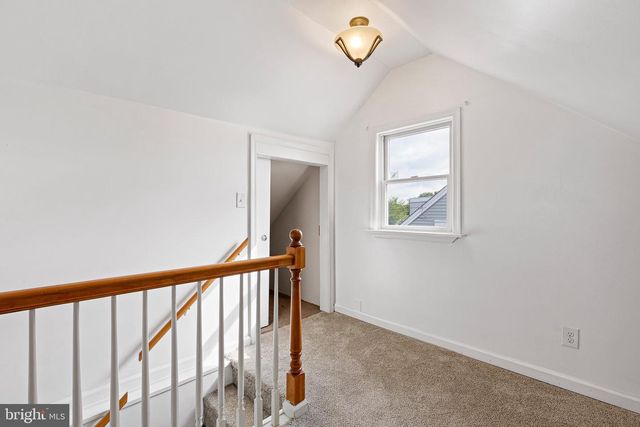 29 GREEN LN, Aston, PA 19014