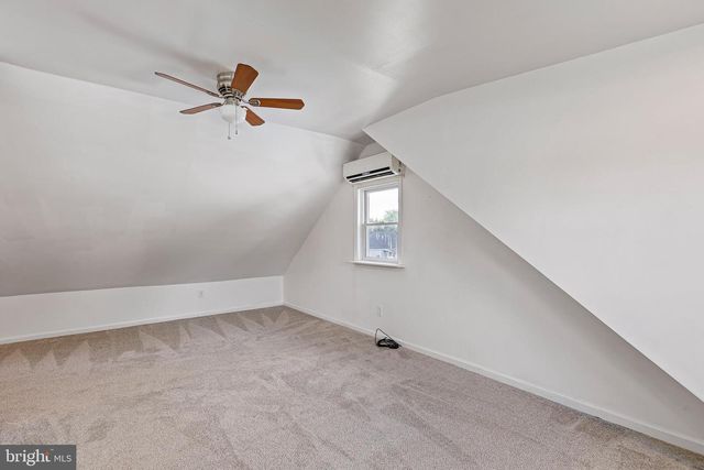 29 GREEN LN, Aston, PA 19014